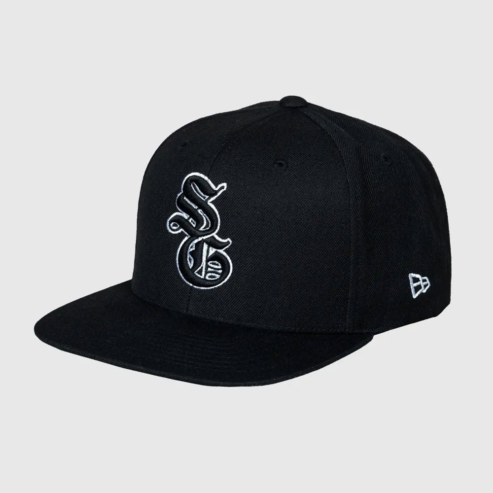 snapback_SG_outline_trescuarto